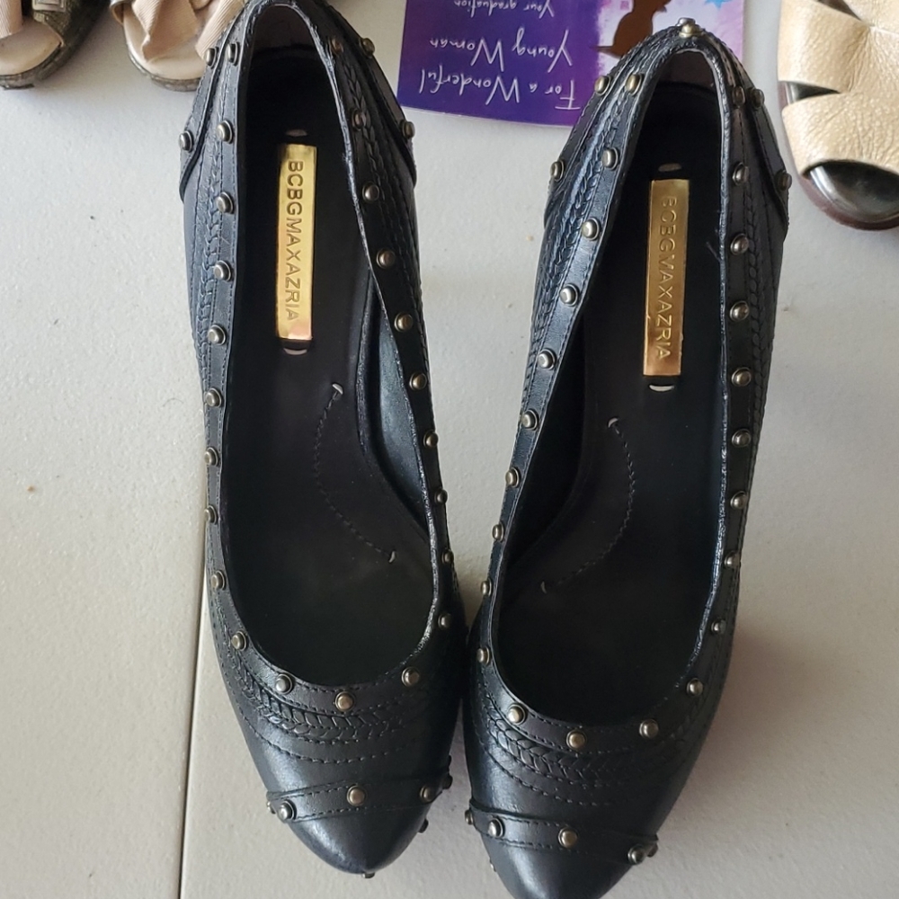 *SOLD!!!* BCBG MAXAZRIA HEELS